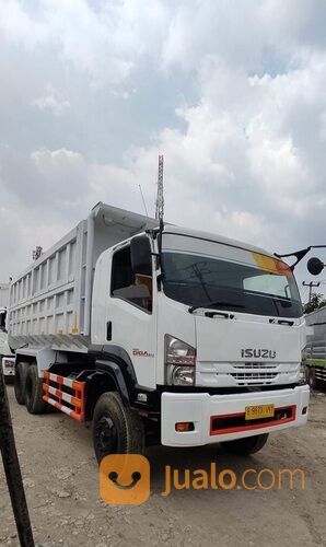 DUMP TRUK ISUZU GIGA / DUMP TRUCK ISUZU GIGA / DUMP TRUK / ISUZU GIGA FVZ 285 PS