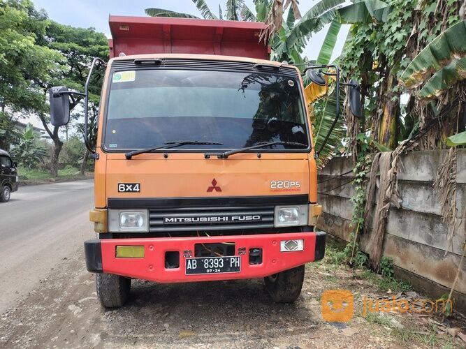 DUMP TRUK MITSUBISHI FUSO FN 527 MS TRONTON (10 BAN) INDEKS 28 TAHUN 2019