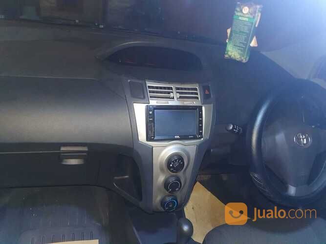 Toyota Yaris type E matic 2011