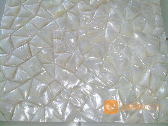 Kerajinan Wall Panel dari Kerang