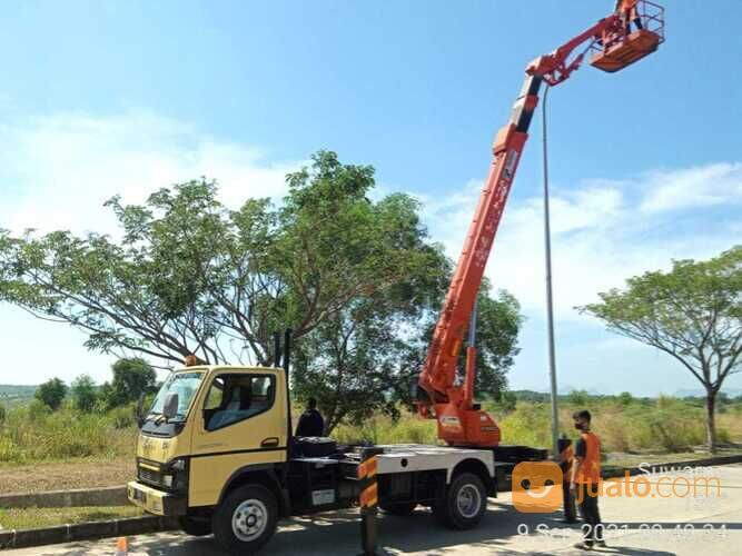 Sewa sky lift murah di trenggalek lumajang situbondo bondowoso jember madiun Ngawi magetan