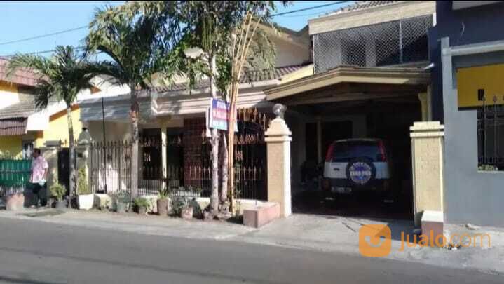 Rumah 2 Lantai Jalan Utama