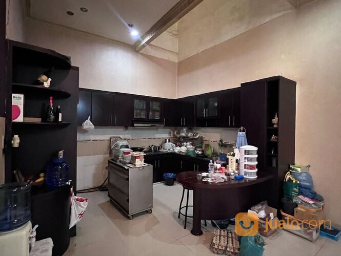 Villa Komplek Cemara Asri Jalan Cherry Medan