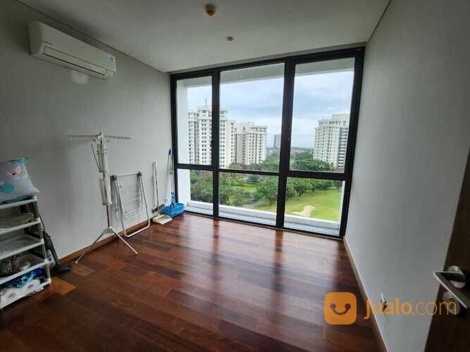 Apartemen The Rosebay 3 Bedroom + GOLF view + PRIVATE Balkony- Graha Famili Surabaya