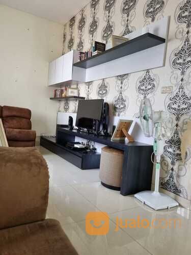 Rumah di Perumahan Dukuh Zamrud Padurenan kecamatan Mustika jaya Bekasi