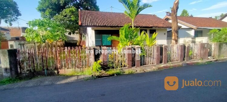Rumah di Btn taman indah depan mall epicentrum