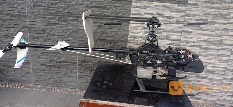 Rc heli kyosho caliber 50