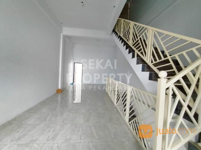 Ruko Baru 2 Lantai, Cantik Dan Nyaman Jl. Rajawali Sakti