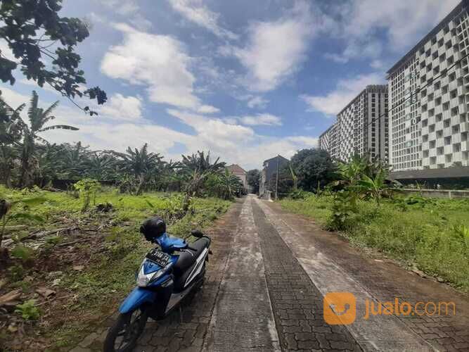 RUMAH MEWAH lokasi ISTIMEWA di Tirto Agung Banyumanik Semarang