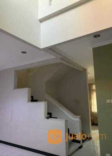Rumah di Graha Famili, Citraland, Surabaya