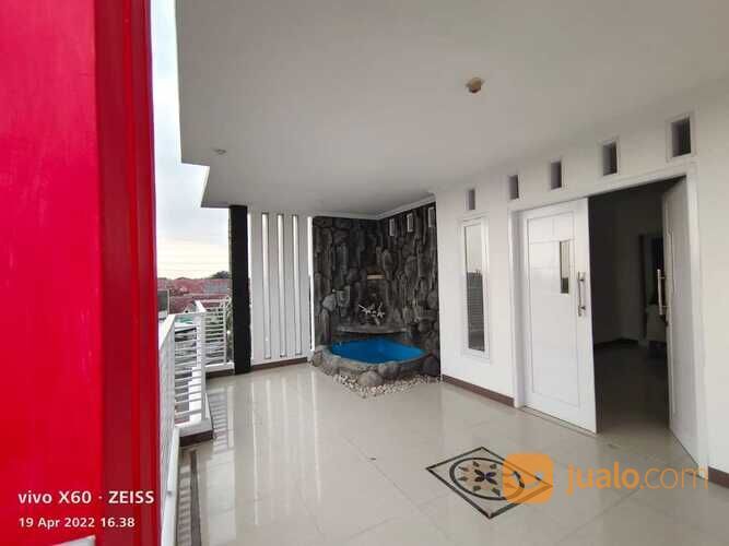 Rumah 3 lantai di THB, dalam cluster, Bekasi