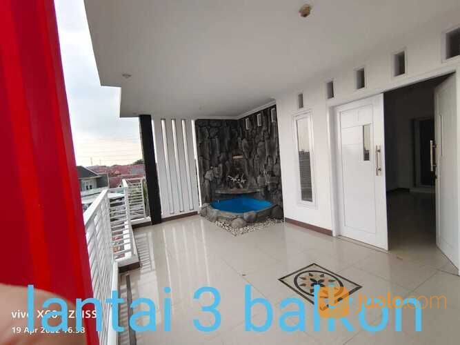 Rumah 3 lantai di THB, dalam cluster, Bekasi