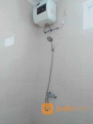 Rumah 2 Lantai di Laverde Geranium Serpong Utara