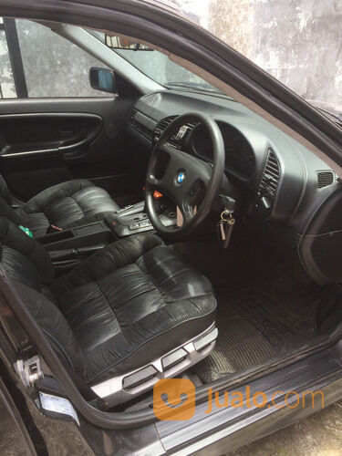 BMW 318i E36 M40 automatic warna hitam Buldog