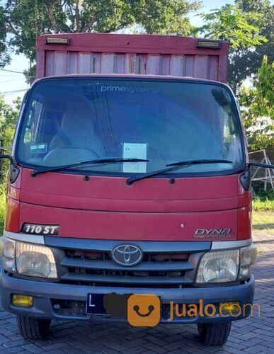 Toyota Dyna Box besi 2013