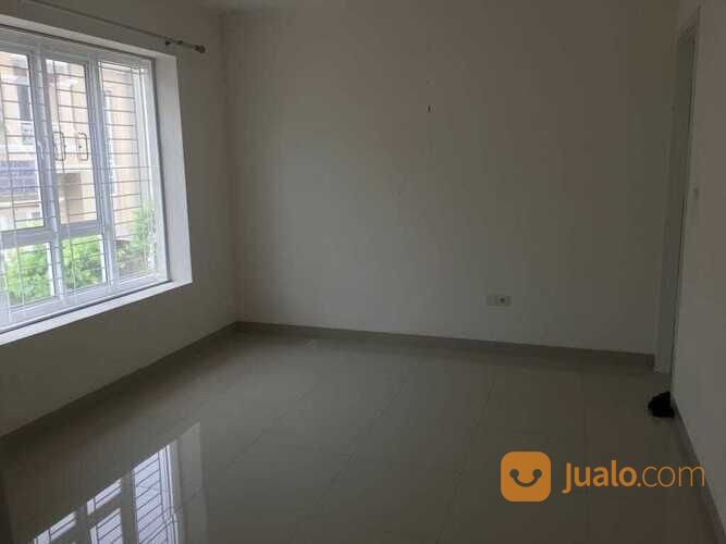 Rumah Rapi Siap Huni Cluster Elista Village Gading Serpong