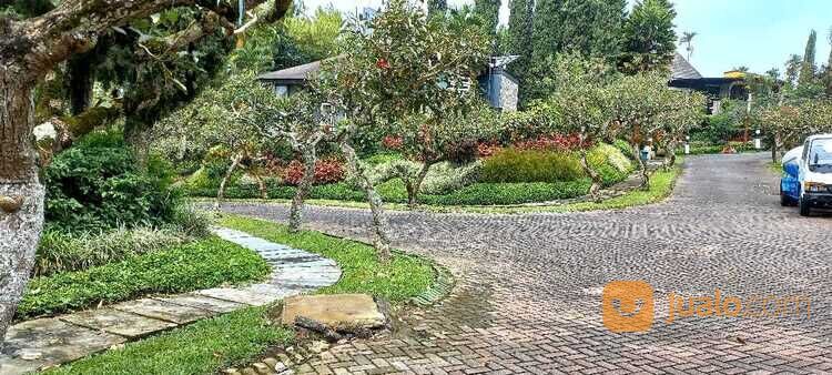 Villa cantik di Kawasan wisata batu