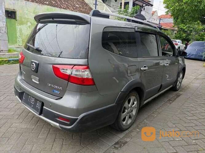 Nissan new grand livina X-gear MT
