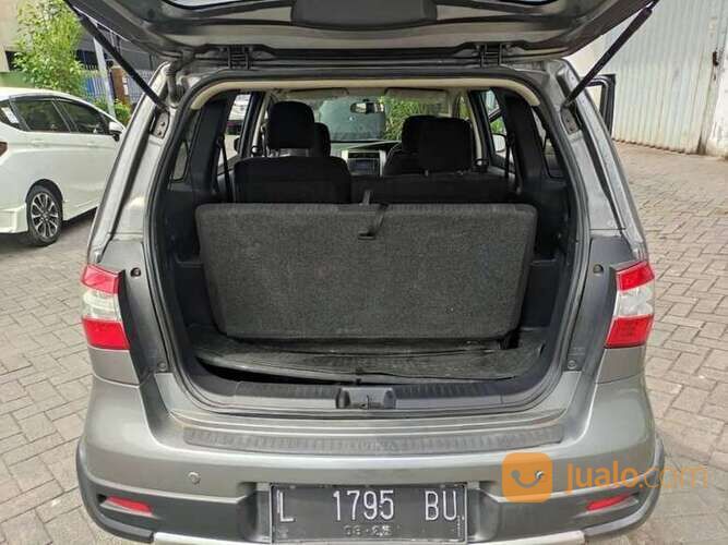 Nissan new grand livina X-gear MT