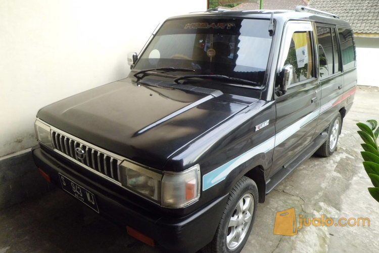  Kijang  Super  Hobart Tahun 1990  Warna Hitam Kab Jombang 