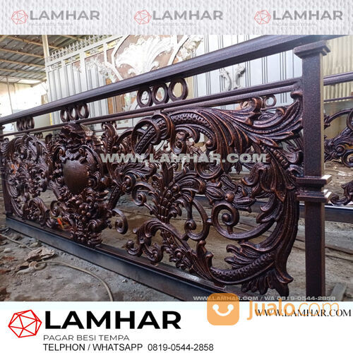 railing balkon tempa pasar minggu