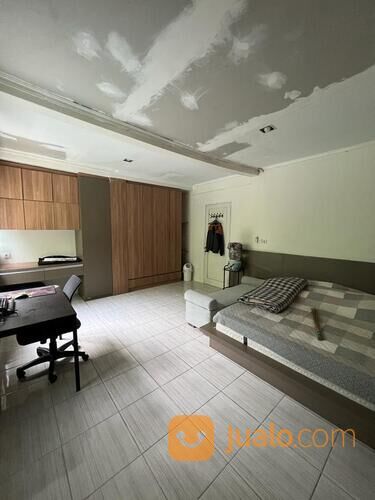 RUMAH CANTIK SUDAH RENOV DI THE CASTILLA BSD CITY