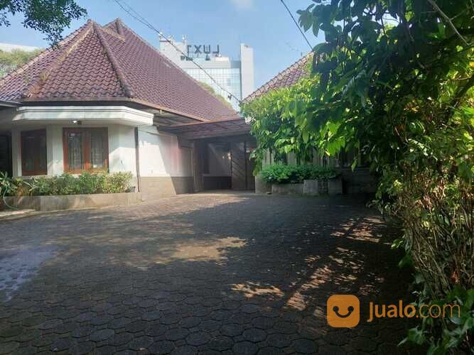RUMAH AREA BISNIS JL SULTAN AGUNG CITARUM DAGO BANDUNG