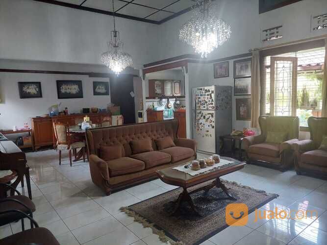 RUMAH AREA BISNIS JL SULTAN AGUNG CITARUM DAGO BANDUNG