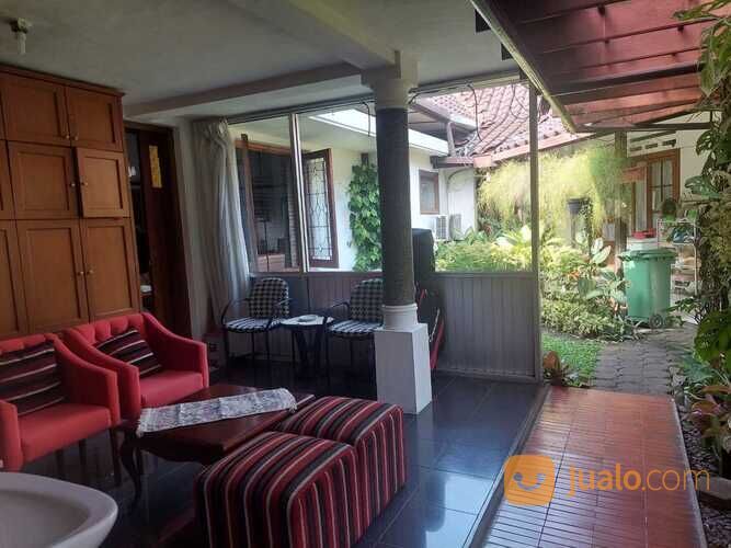 RUMAH AREA BISNIS JL SULTAN AGUNG CITARUM DAGO BANDUNG