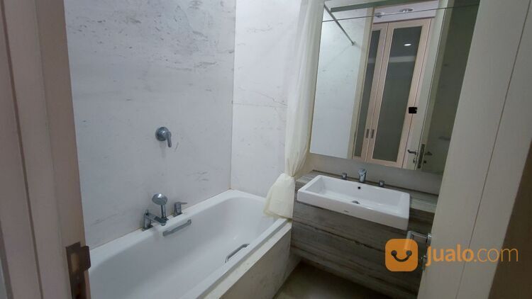 Apartemen Izzara Simatupang tipe 2 kamar furnished.