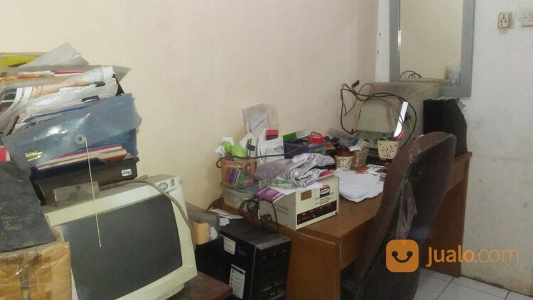 RUMAH TUA BEKAS KOS-KOSAN DI GROGOL JAKARTA BARAT