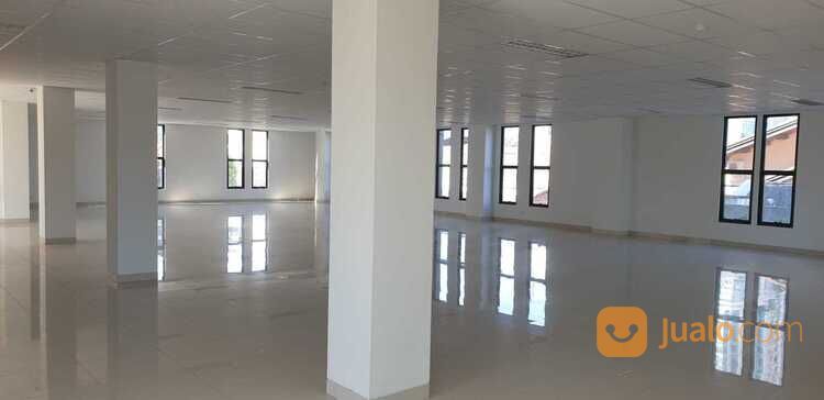 GEDUNG KPP GROUP DI RAYA EMBONG KENONGO SIAP PAKAI