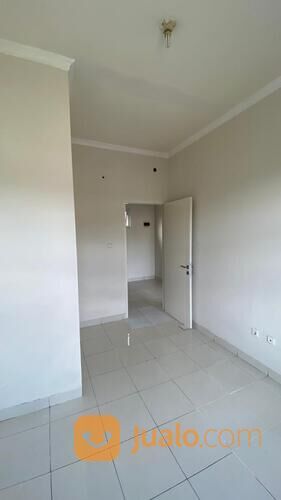 WTS Rumah Murah Cluster Serenade Lake Gading Serpong Tangerang