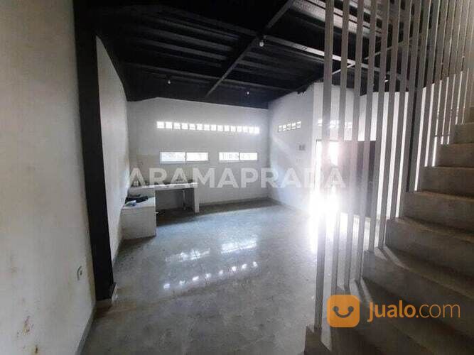 Rumah 2 Lantai Jalan Seroja Tonja Denpasar Timur