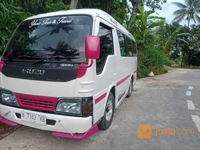 Isuzu ELF Short Karoseri New Armada