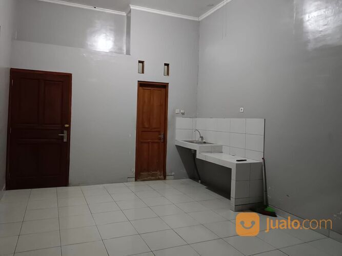 kontrakan Rumah Mangkubumen Manahan Solo