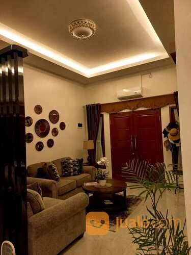 Rumah 2 lantai di Taman Pulo Indah, Penggilingan, Cakung. Jakarta Timur.