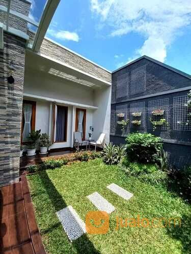 Rumah 2 lantai di Taman Pulo Indah, Penggilingan, Cakung. Jakarta Timur.