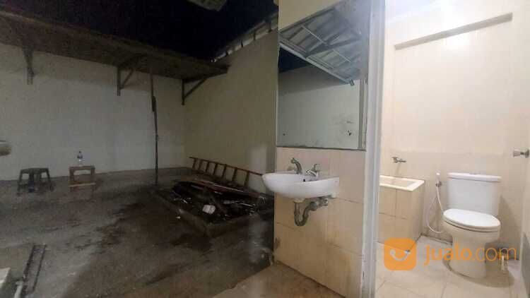 Ruko Symphony 3 lantai di Harapan Indah Bekasi