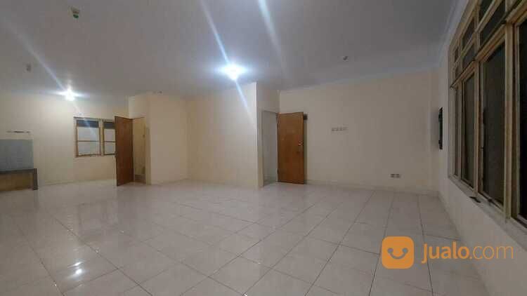 Ruko Symphony 3 lantai di Harapan Indah Bekasi
