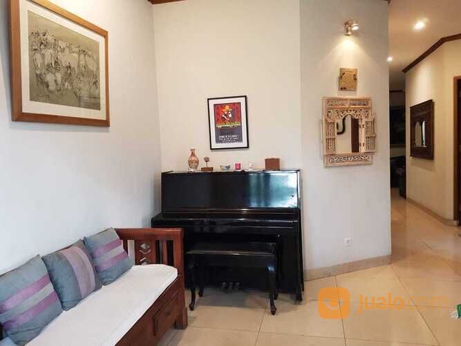 Rumah Siap Huni di Jl. Alam Segar Pondok Indah, Jakarta Selatan