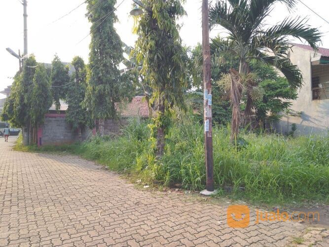 Tanah 210m2 Posisi Hook Lokasi 4 Menit dari Perum Telaga Golf Sawangan