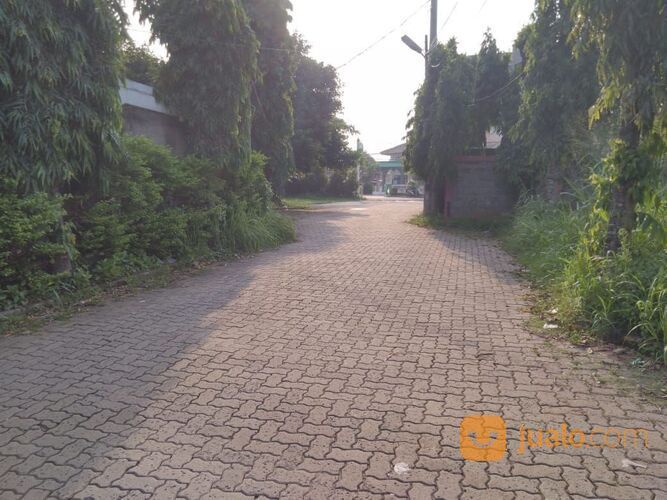 Tanah 210m2 Posisi Hook Lokasi 4 Menit dari Perum Telaga Golf Sawangan