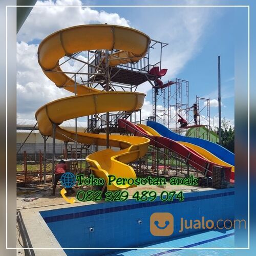 pusat pembuatan perosotan waterboom untuk mainan anak kolam renang