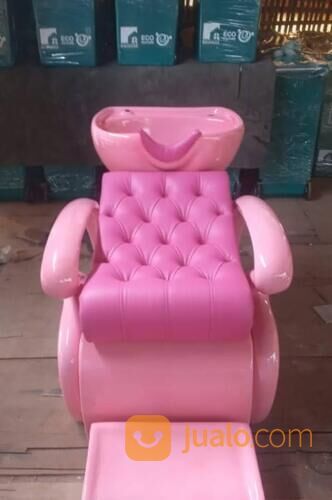 kursi keramas model tiduran warna full pink kualitas fiberglass