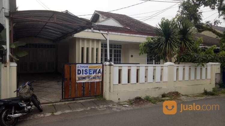 sewa rumah besar jl parakan arum batununggal buahbatu bandung