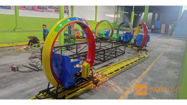 Wahana Playground Outdoor Gerbong Sky Bike