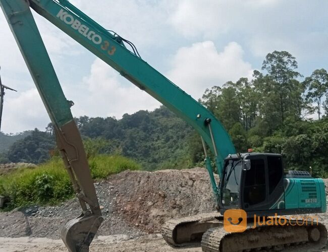Excavator Long Arm Kobelco SK210LC tahun 2019 di Kota Jakarta Timur