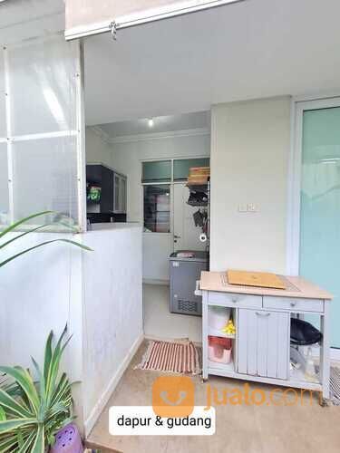 Rumah Cantik Siap Huni Di Perumahan Graha Estetika di Kota Semarang