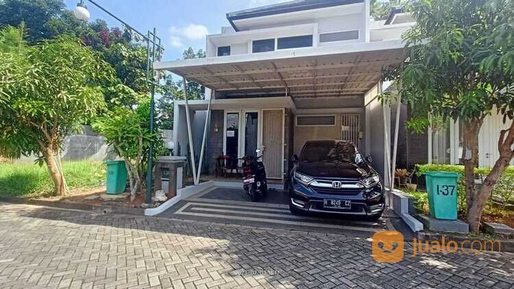Rumah Cantik Siap Huni Di Perumahan Graha Estetika di Kota Semarang